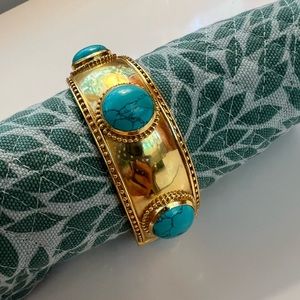 Julie Vos turquoise statement hinge bracelet!